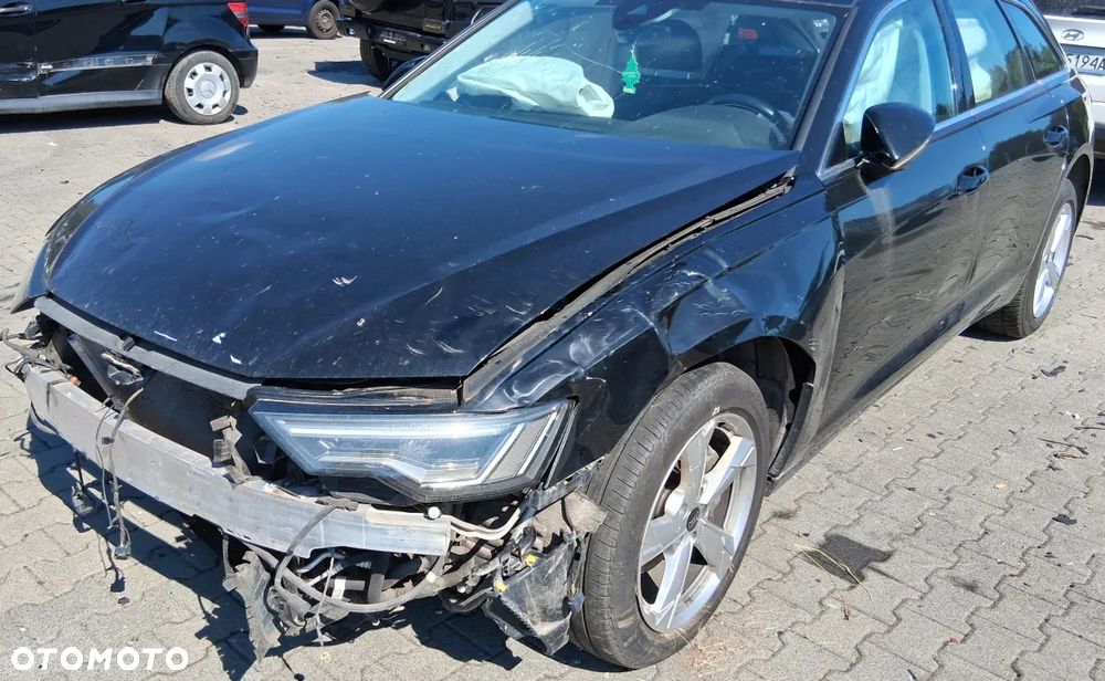Audi A6 Avant - 1