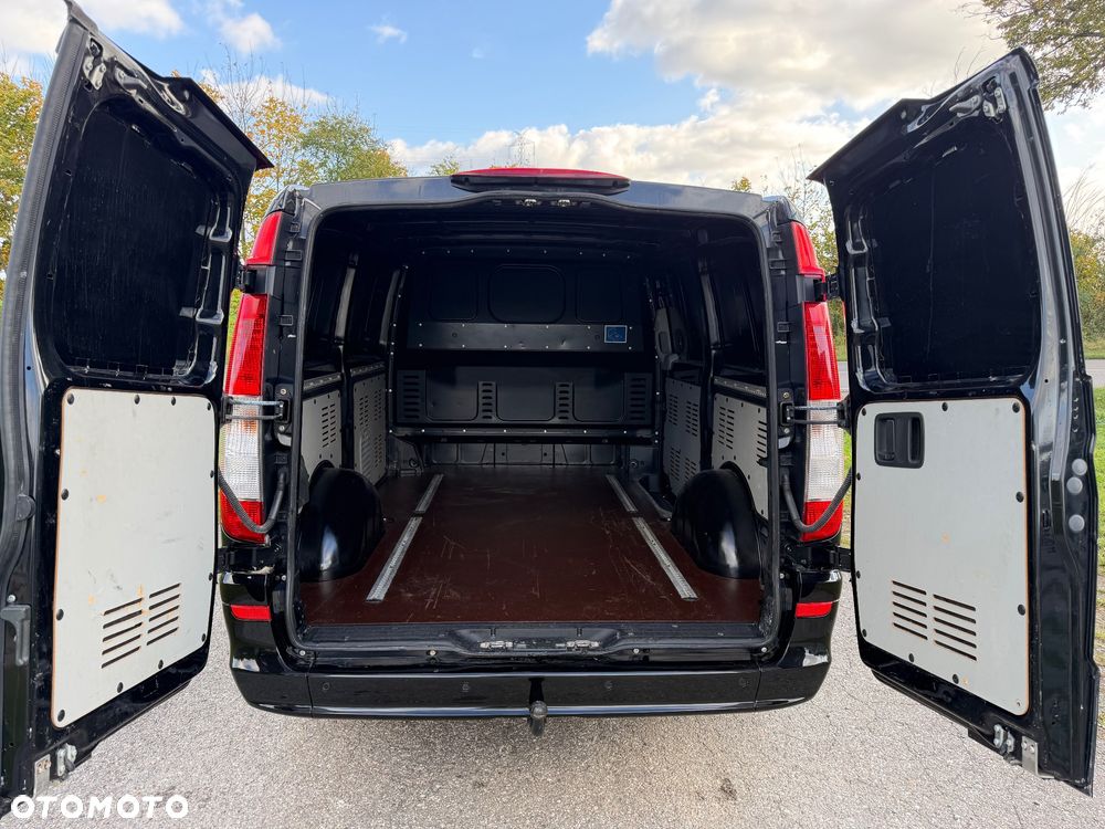 Mercedes-Benz Vito - 11