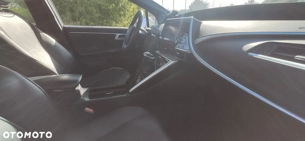 Toyota Mirai Advanced - 15