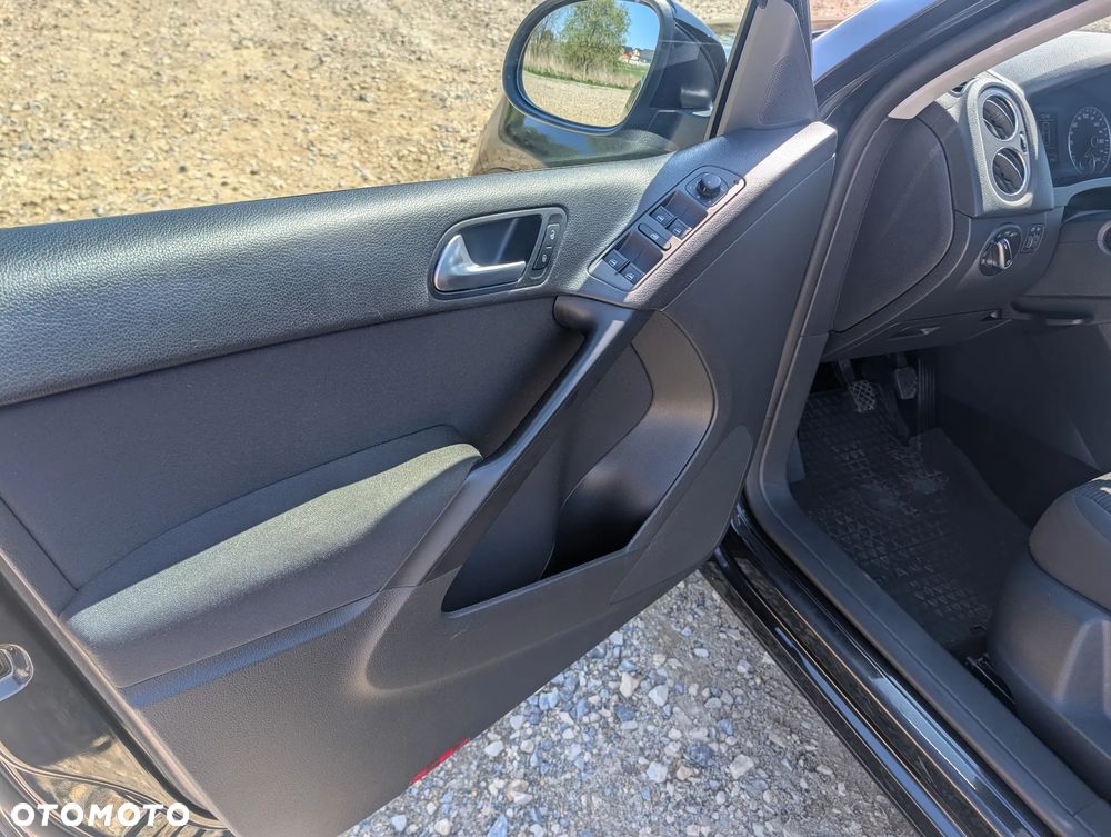 Volkswagen Tiguan 1.4 TSI Perfectline - 30