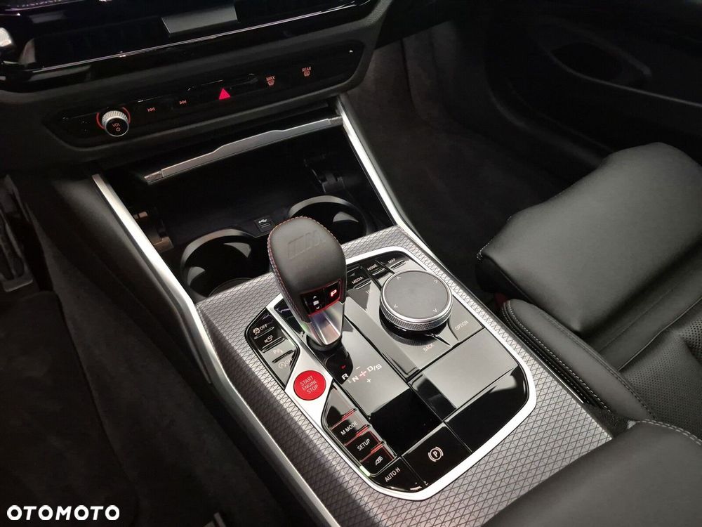 BMW M4 Competition M xDrive - 17