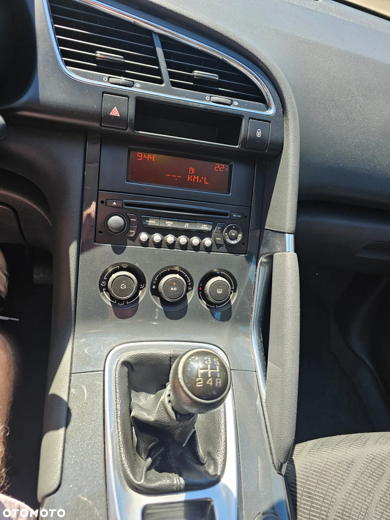 Peugeot 3008 1.6 Trendy - 31