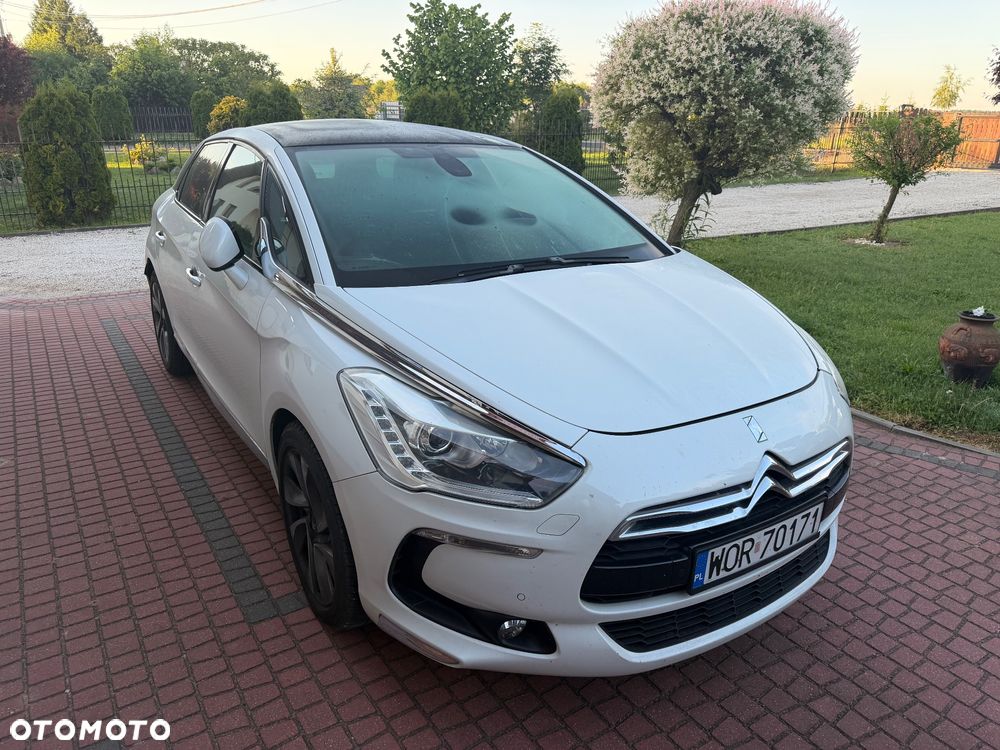 Citroën DS5 2.0 HDi SportChic - 1