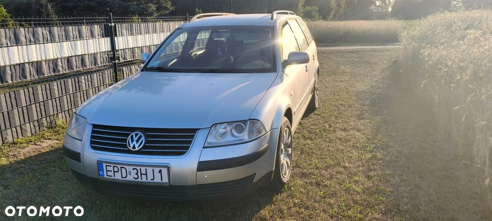 Volkswagen Passat 1.6 Comfortline - 2
