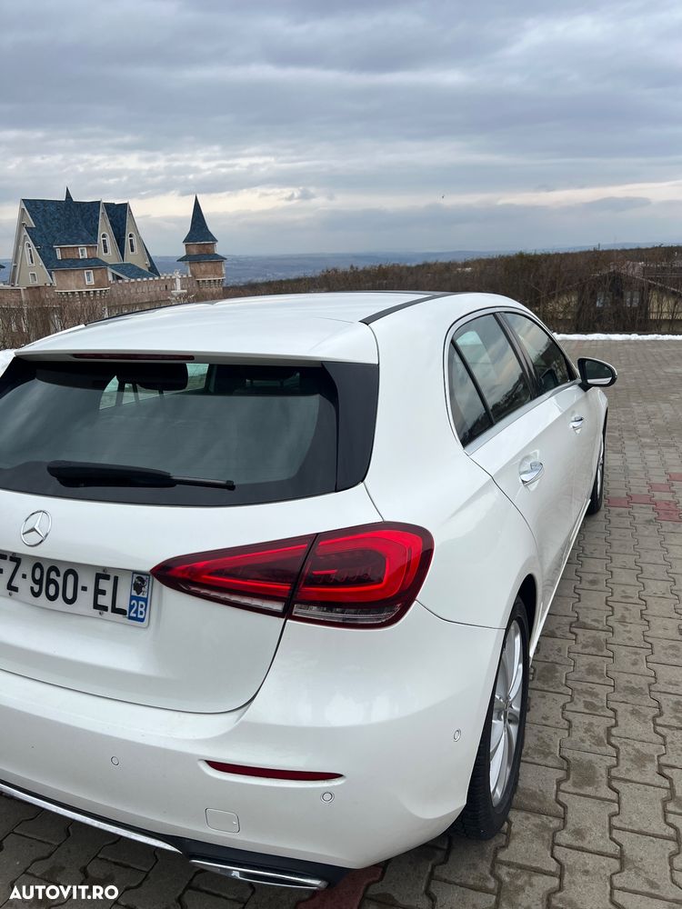 Mercedes-Benz A 180 d 7G-DCT - 5