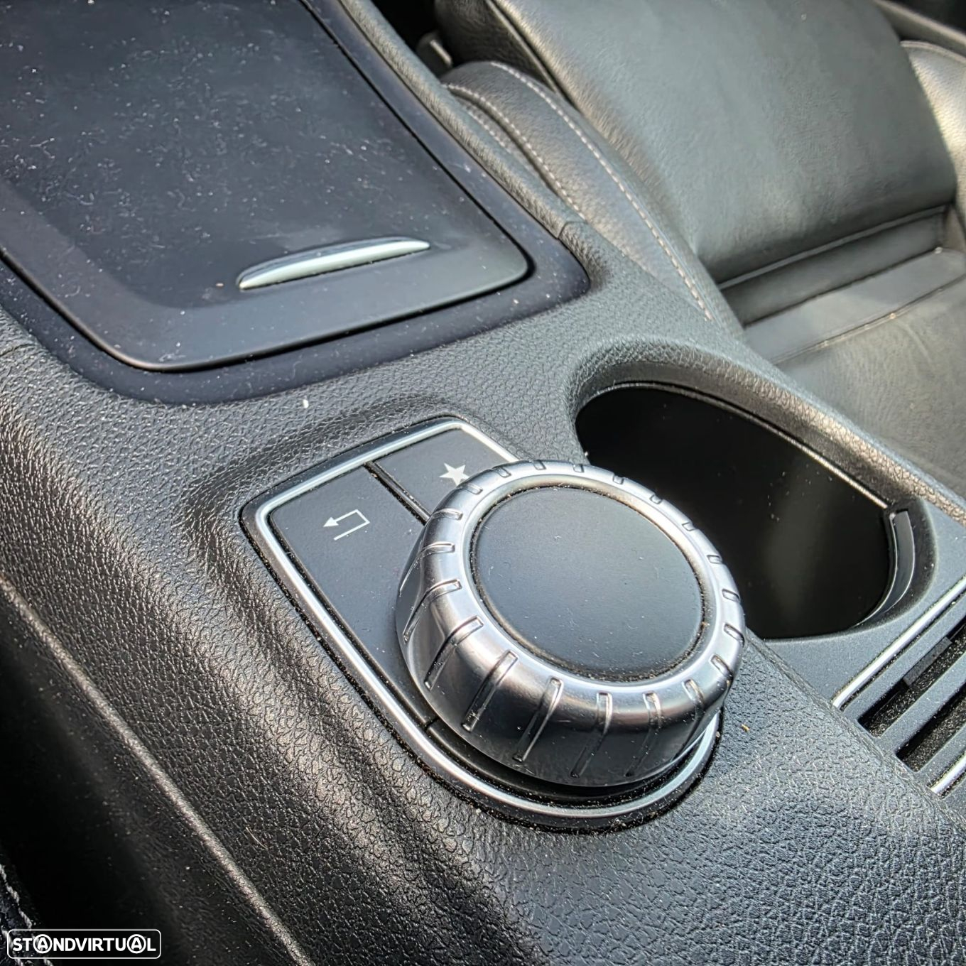 Mercedes-Benz GLA 220 d AMG Line - 31
