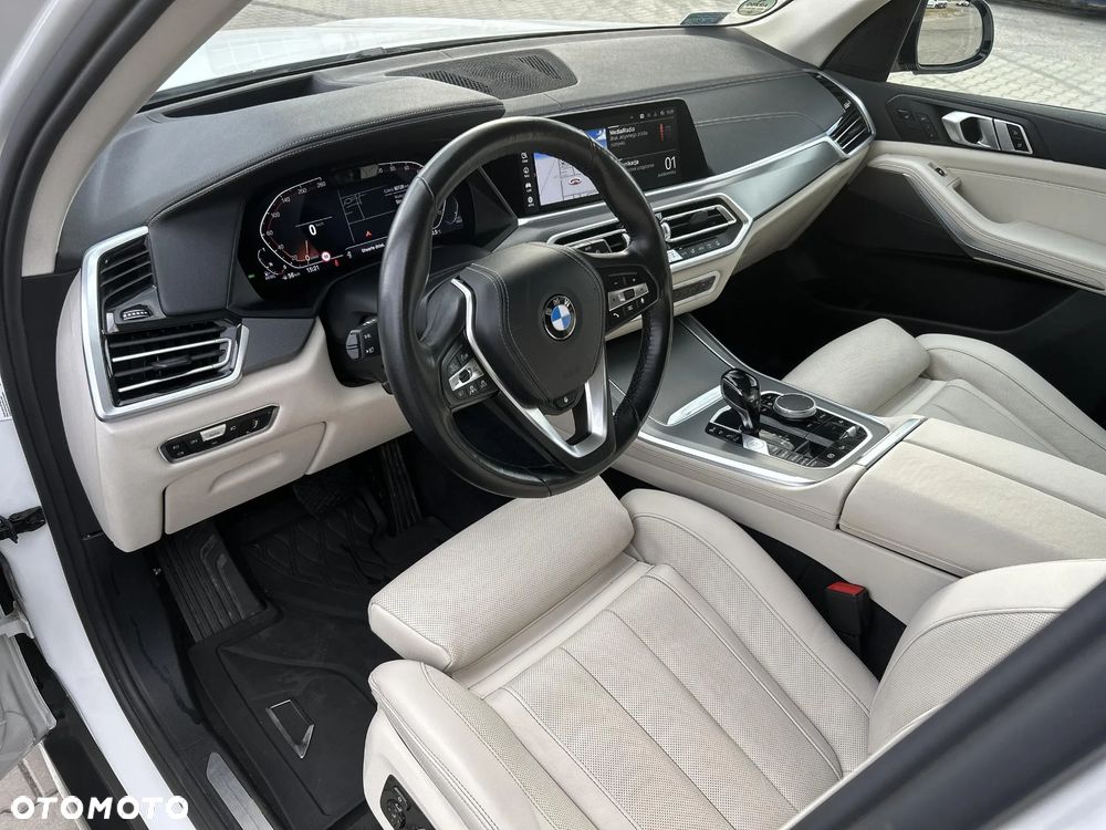 BMW X5 xDrive25d - 16