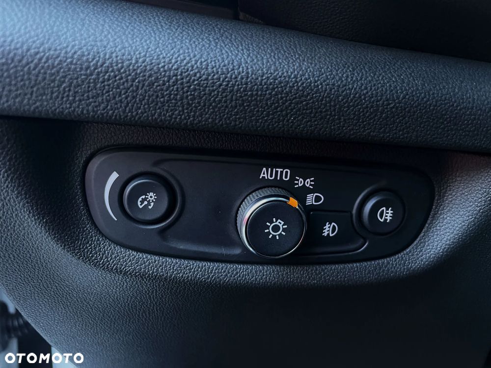 Opel Insignia 2.0 DI Turbo 4x4 - 32