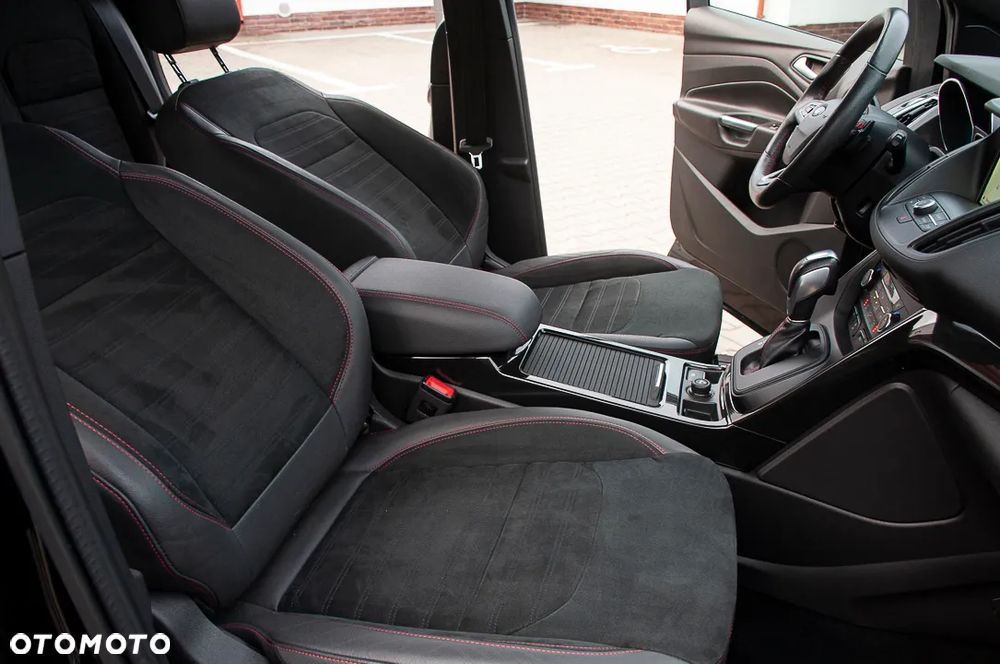 Ford Kuga 1.5 EcoBoost AWD ST-Line ASS - 25