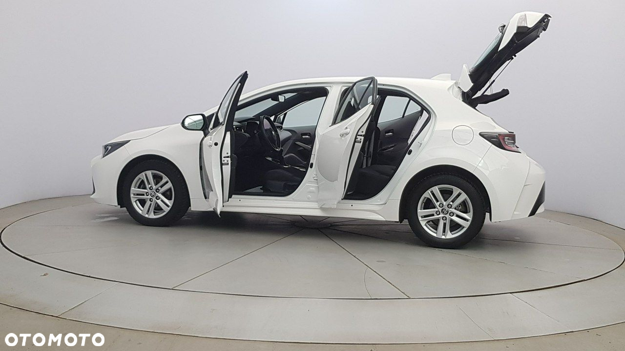 Toyota Corolla - 11