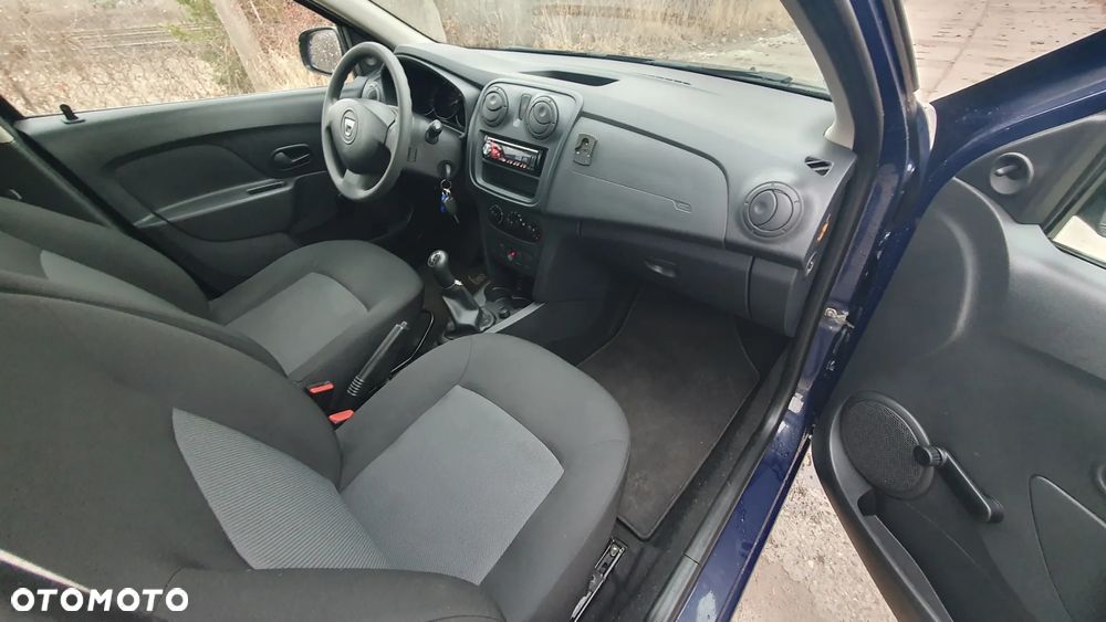 Dacia Logan 1.2 16V 75 Laureate - 10