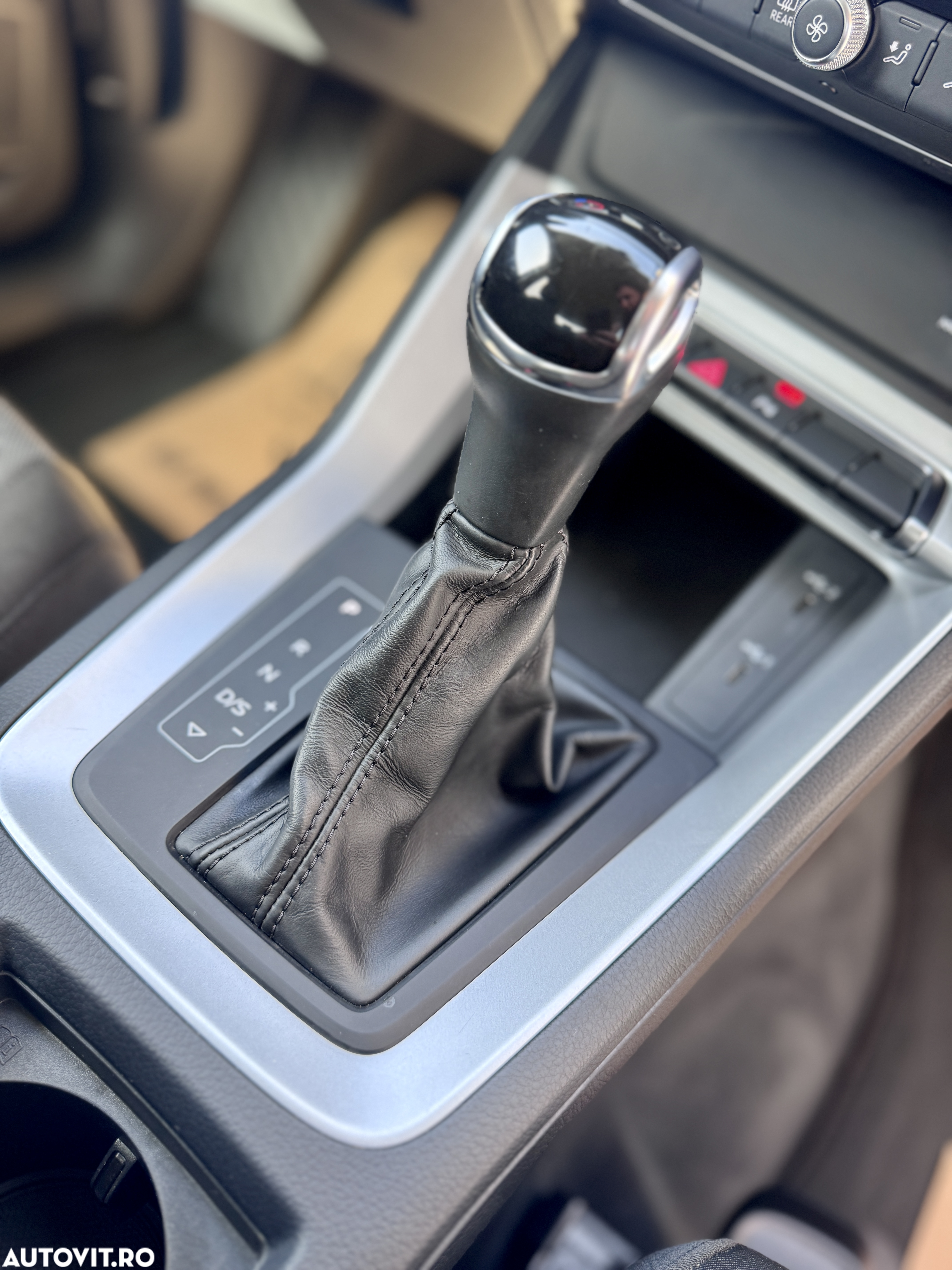 Audi Q3 35 TFSI S tronic - 11