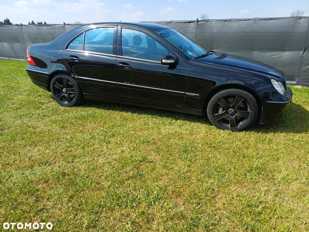 Mercedes-Benz Klasa C 180 Kompressor Automatik Avantgarde - 7