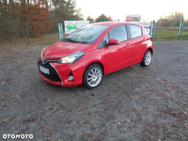 Toyota Yaris 1.33 Premium EU6 - 1