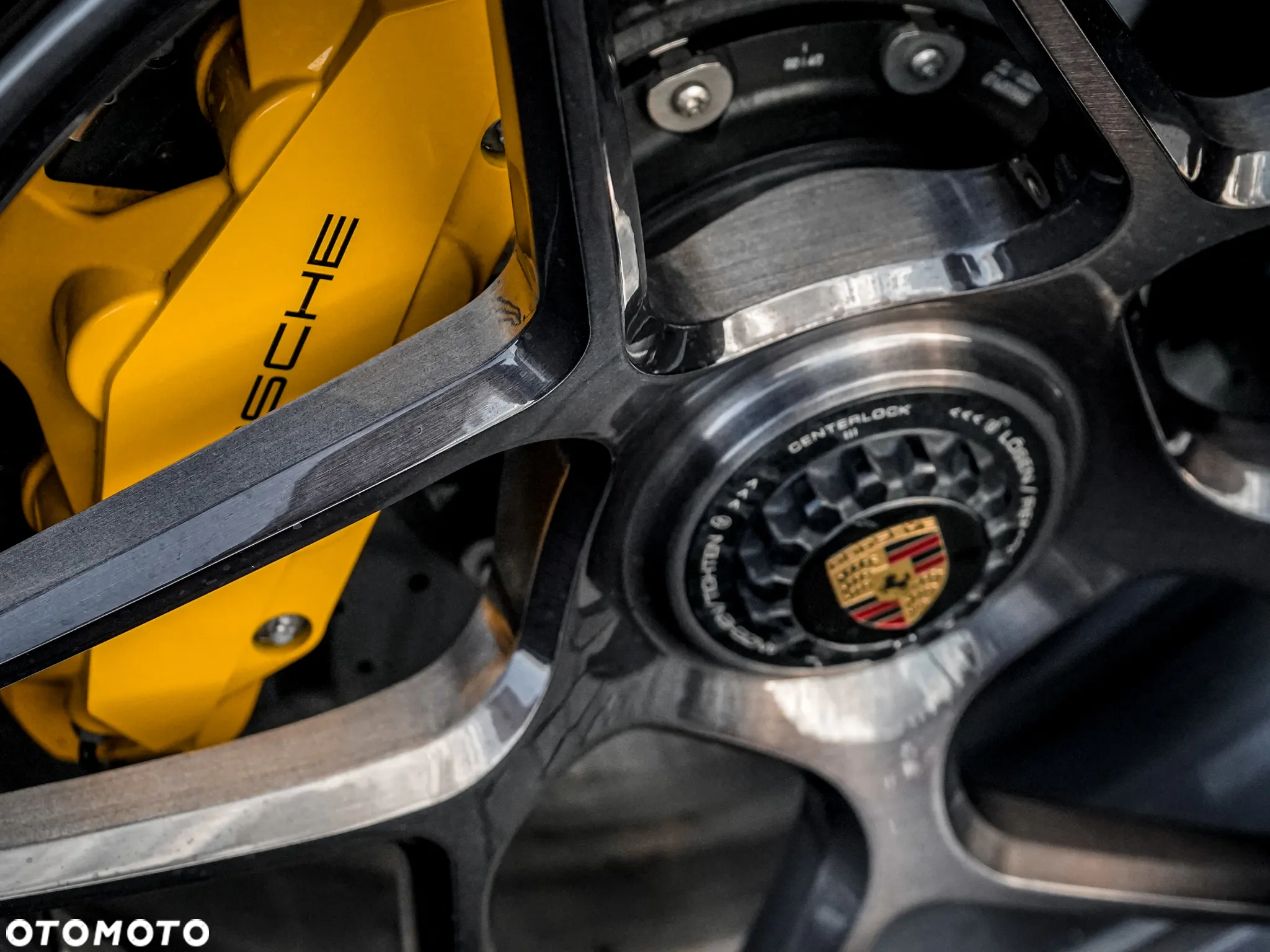 Porsche 911 Turbo S - 5