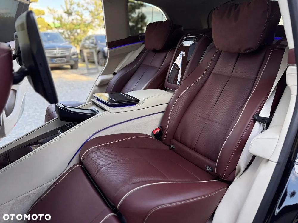 Mercedes-Benz GLS Maybach 600 4-Matic - 18