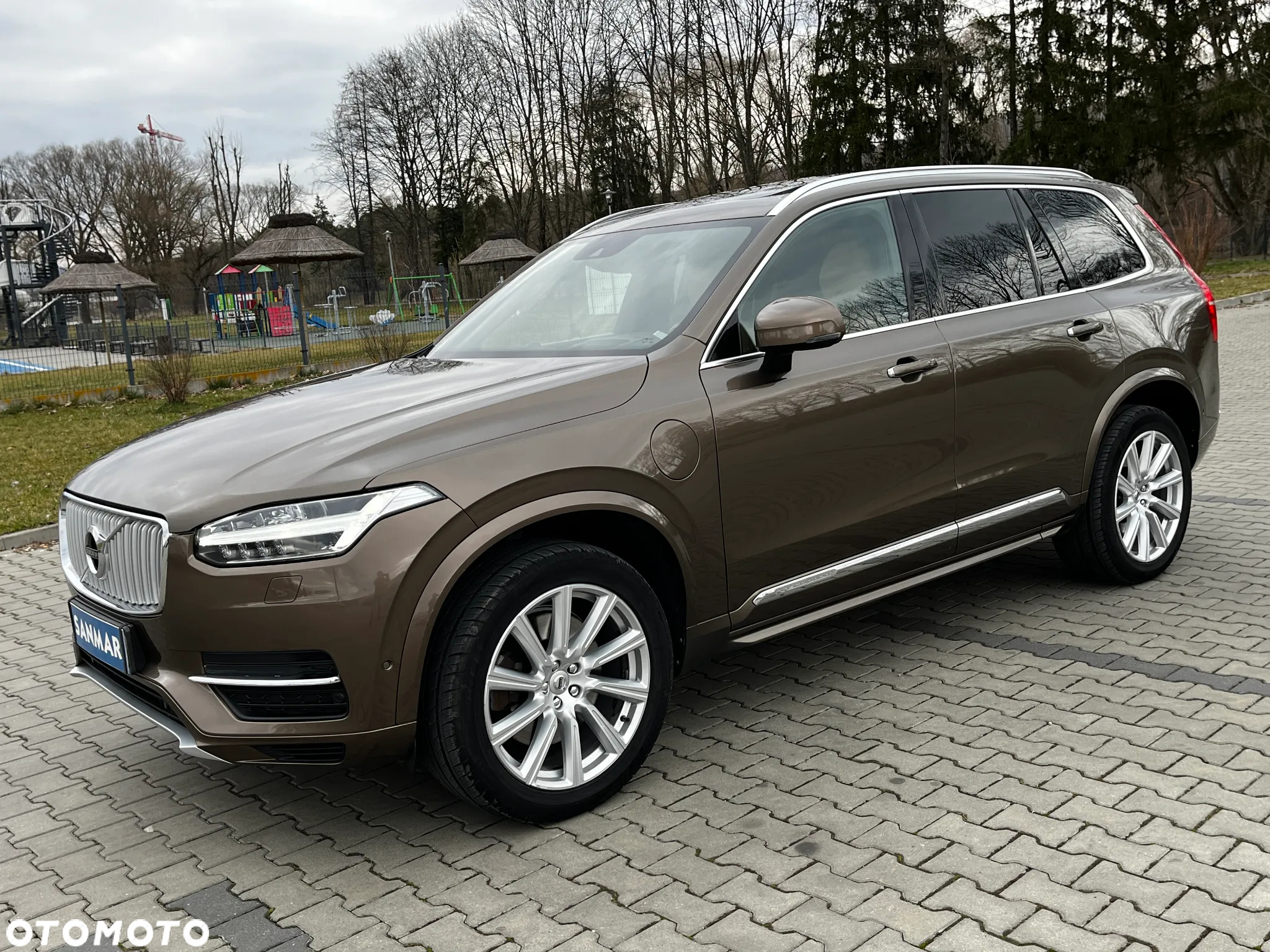 Volvo XC 90 T8 AWD Plug-In Hybrid Inscription 7os - 4