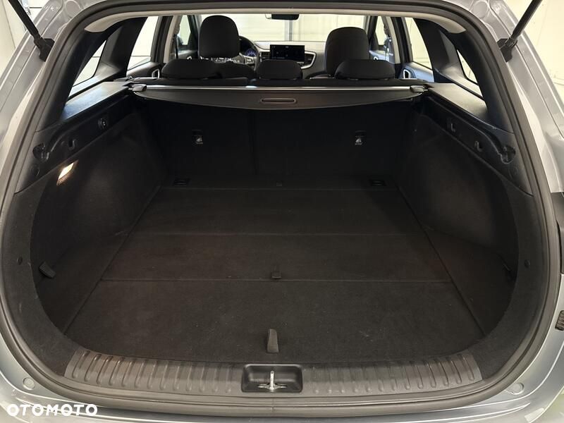 Kia Ceed 1.5 T-GDI M - 21