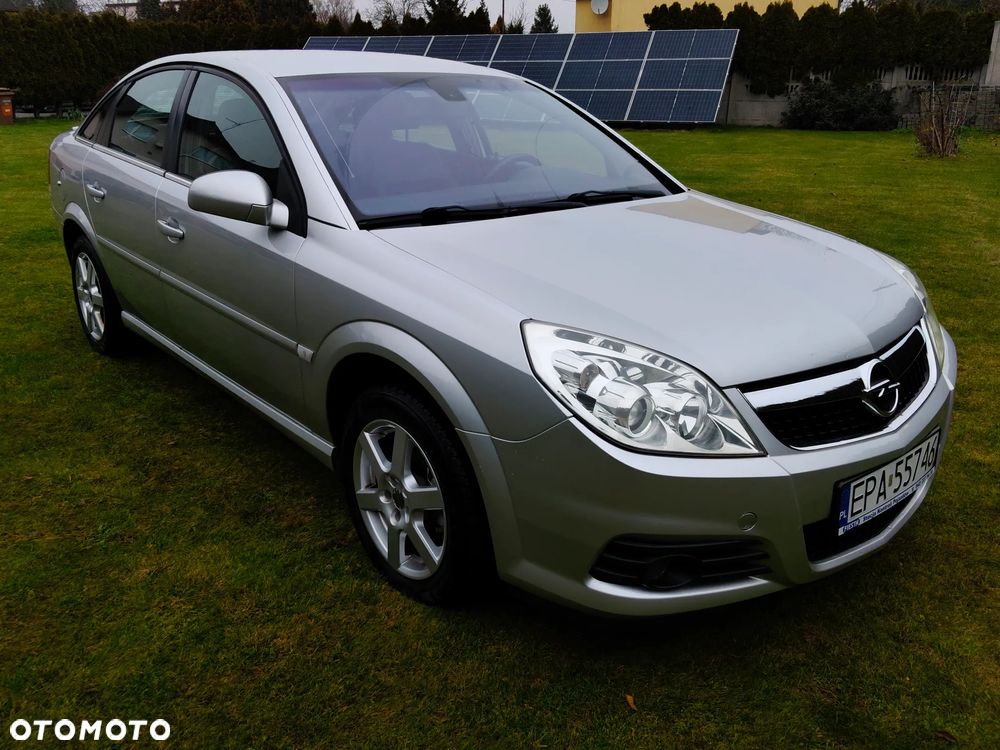 Opel Vectra 2.2 - 3