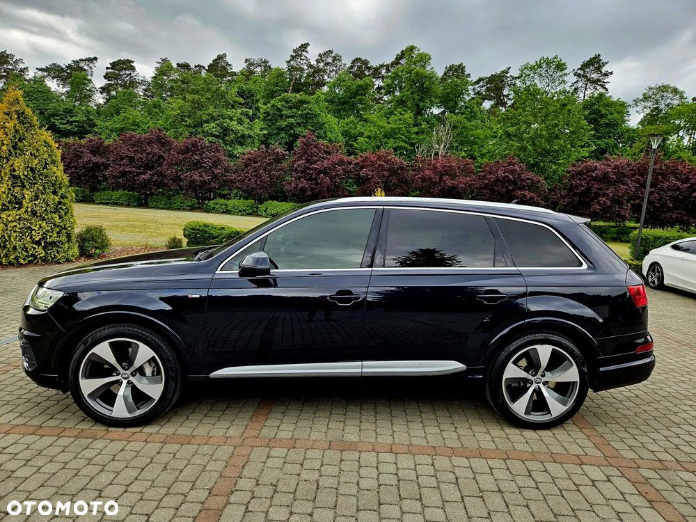 Audi Q7 - 4