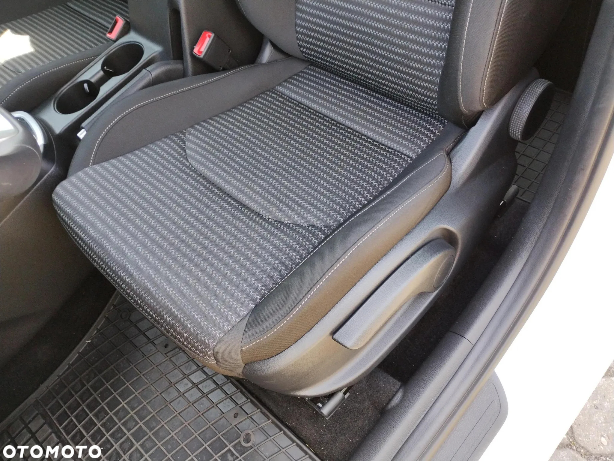 Kia Ceed 1.5 T-GDI M DCT - 11
