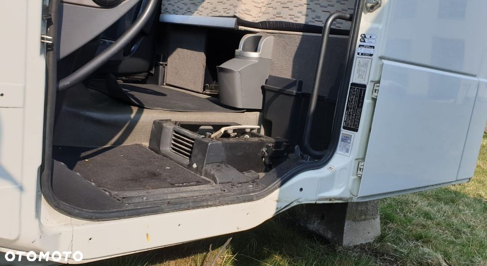 DAF KABINA 2018r. DAF XF 106 480 KM LIFT SUPER SPACE CAB - 4