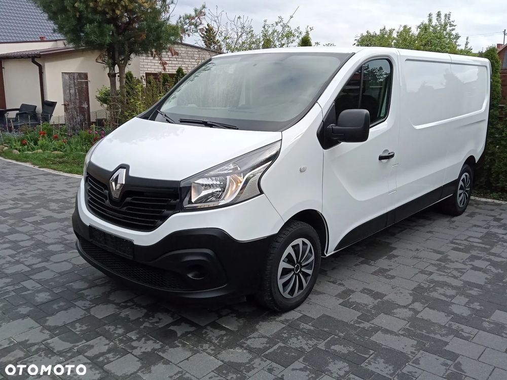 Renault Trafic - 18