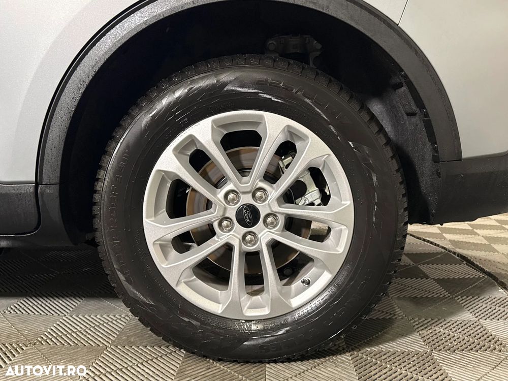 Ford Kuga - 13