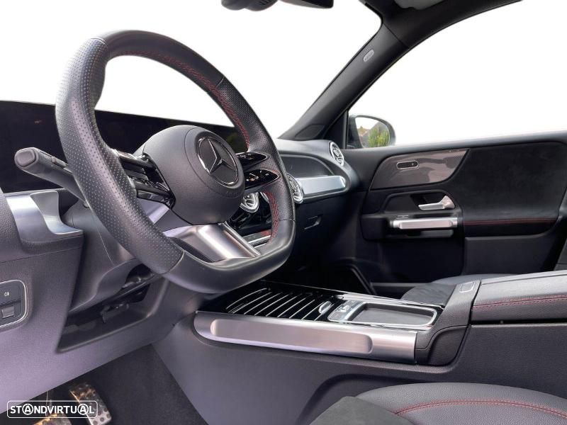 Mercedes-Benz GLB 180 d AMG Line - 10