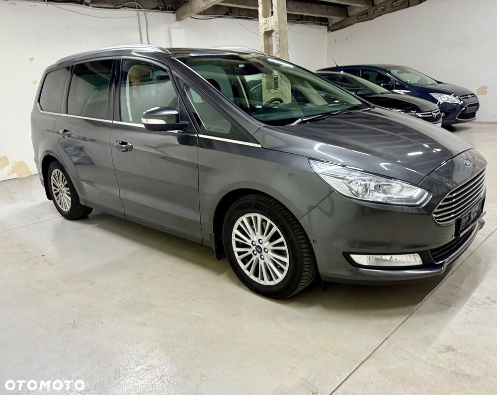 Ford Galaxy 2.0 TDCi Titanium - 17