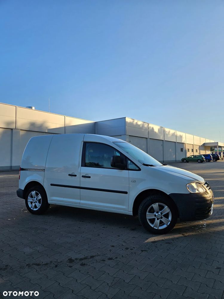 Volkswagen Caddy - 3