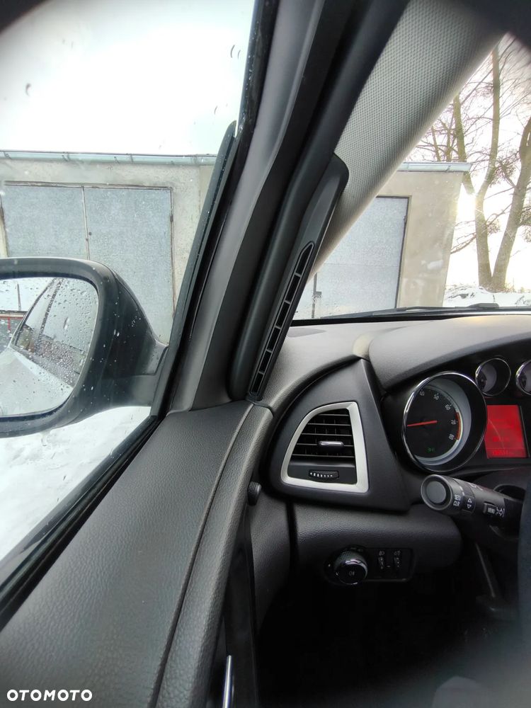 Opel Astra 1.4 Turbo Cosmo - 14