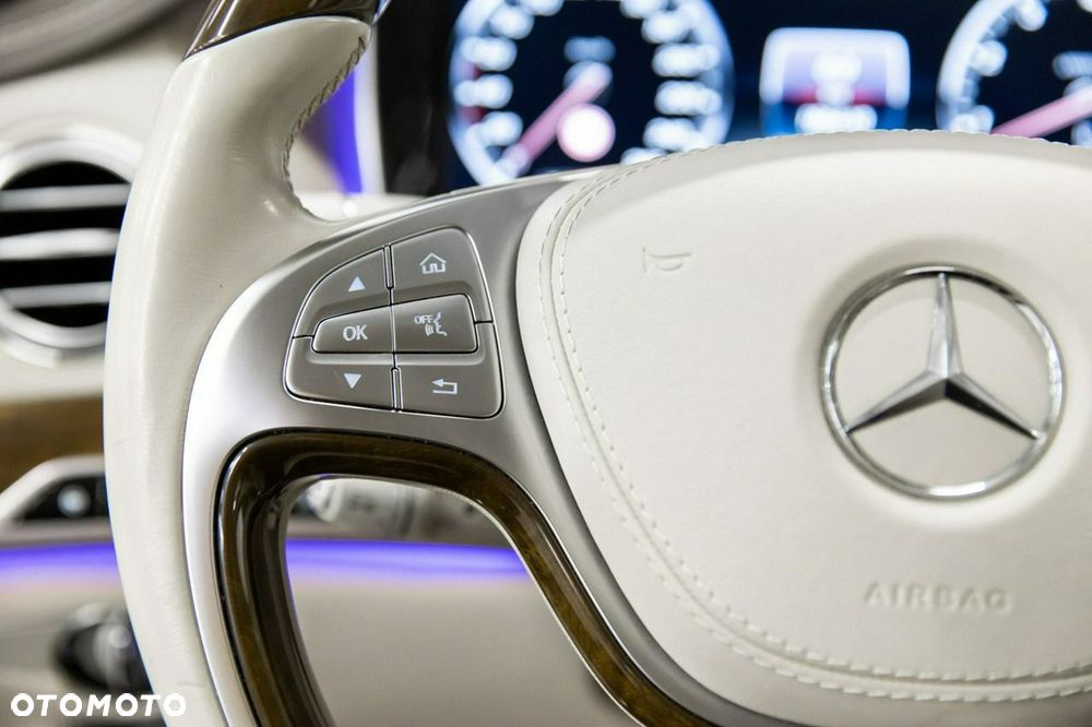 Mercedes-Benz Klasa S 500 4Matic 7G-TRONIC - 26