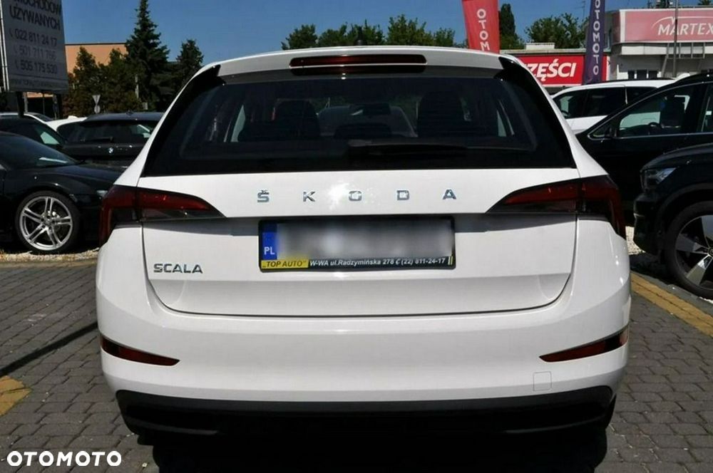Skoda Scala - 12