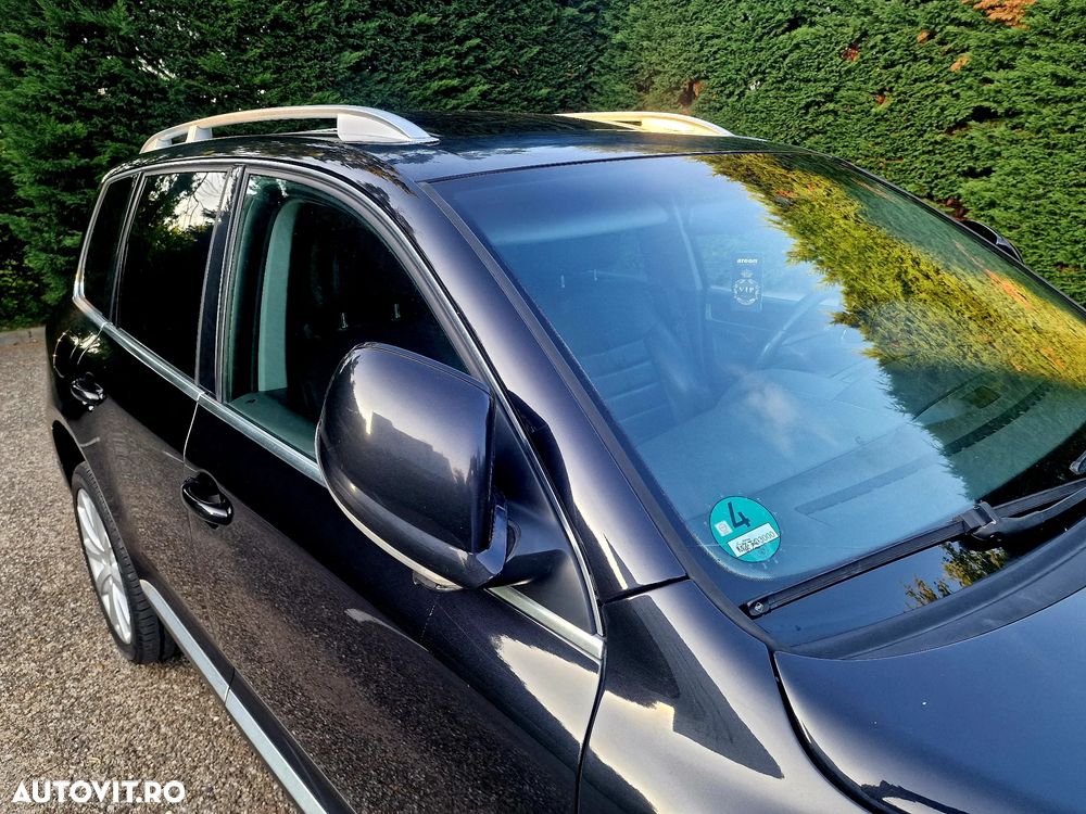 Volkswagen Touareg - 8