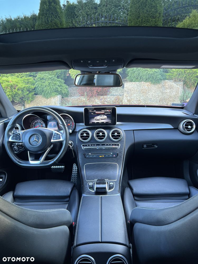Mercedes-Benz Klasa C 300 9G-TRONIC - 16