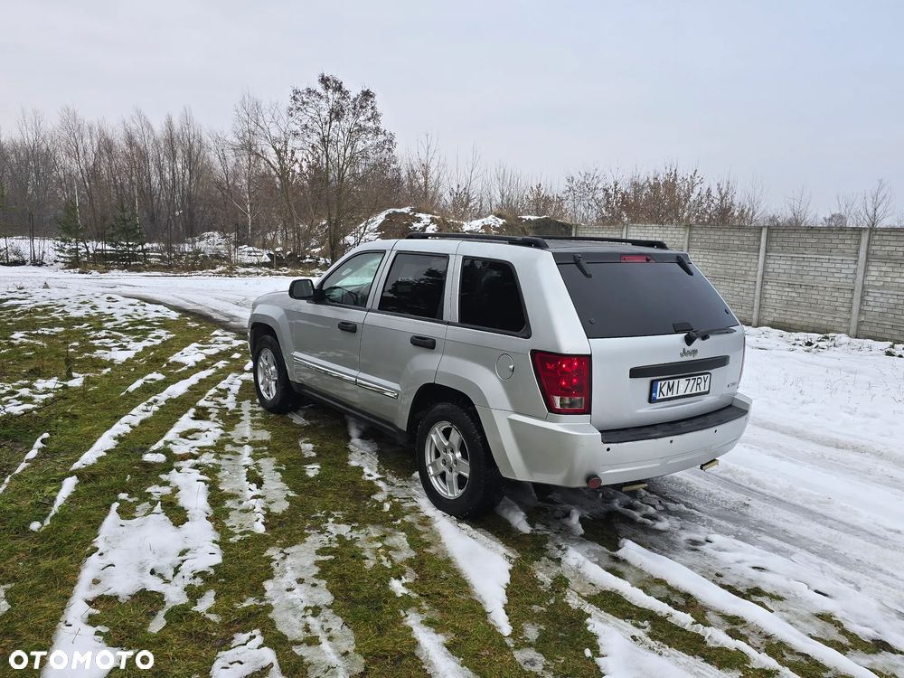 Jeep Grand Cherokee - 9