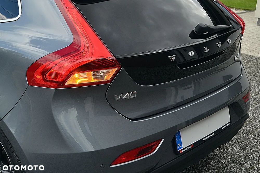 Volvo V40 D2 Inscription - 21