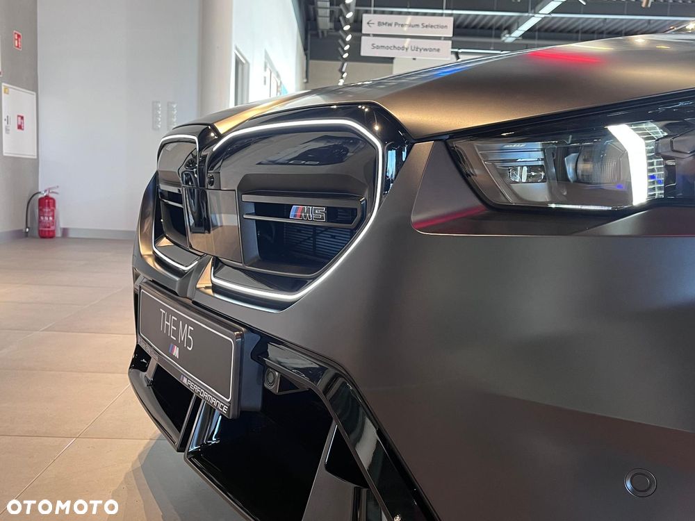 BMW M5 PHEV - 30
