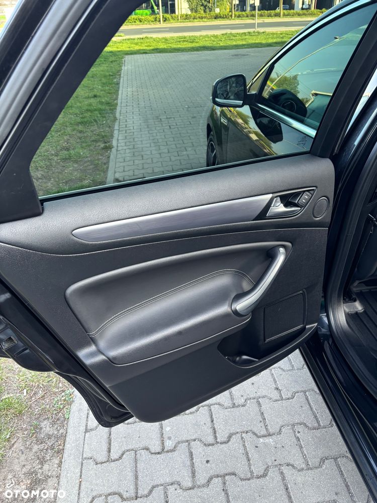 Ford Mondeo 2.0 TDCi Titanium - 14