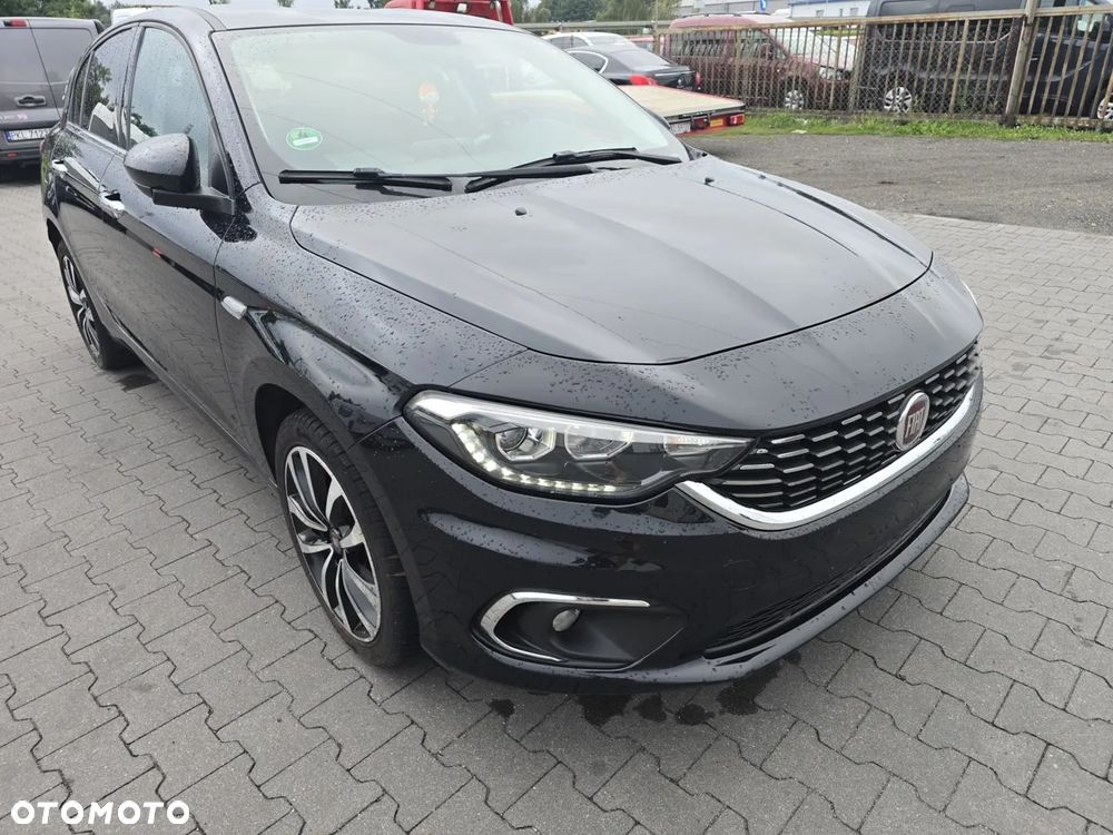 Fiat Tipo 1.4 16v Lounge EU6d - 3