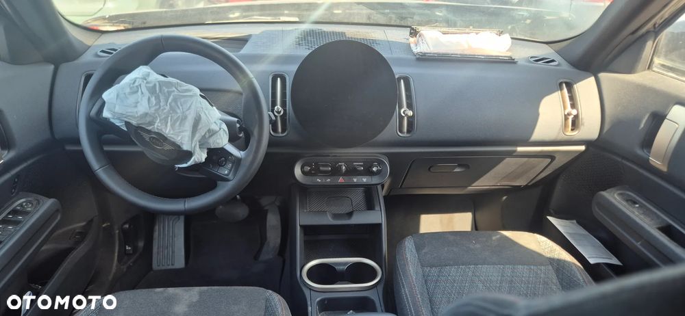 MINI Countryman - 16
