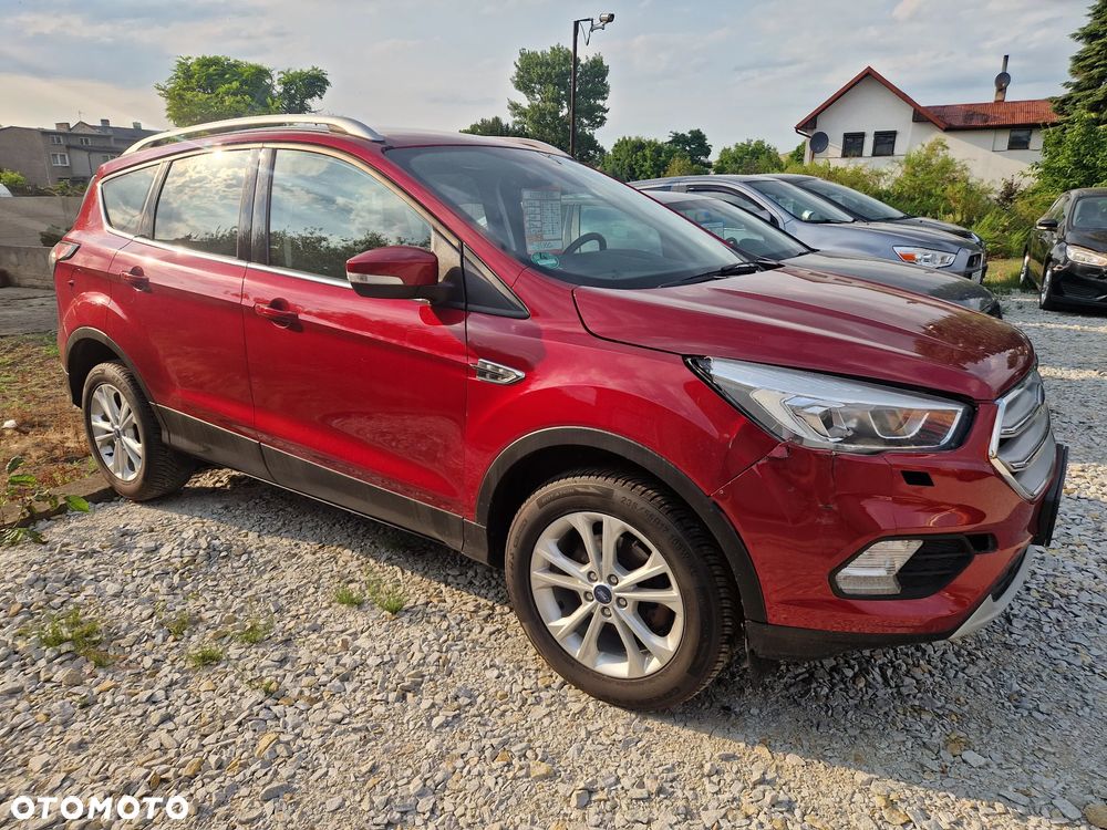 Ford Kuga 1.5 EcoBoost 2x4 Titanium - 1