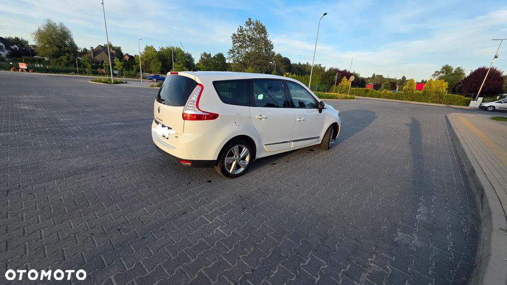 Renault Scenic 1.5dCi TomTom Edition - 3
