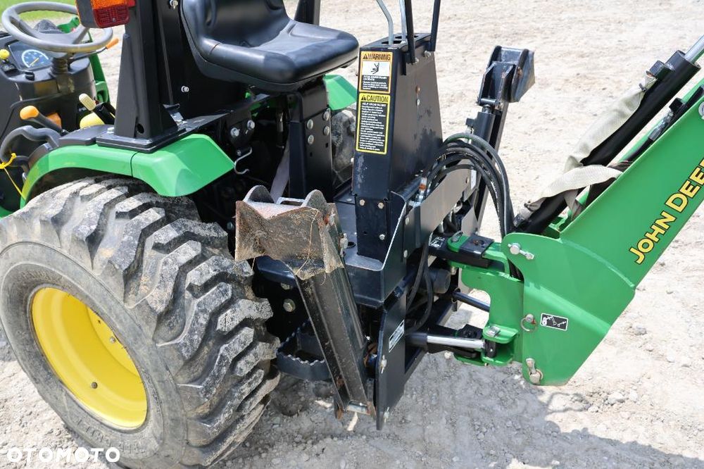 John Deere 2520 - 22