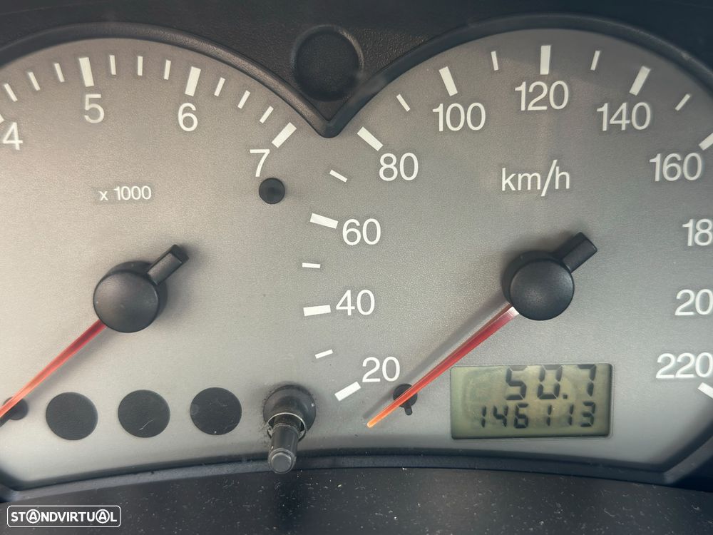 Ford Focus 1.6 Ghia - 7