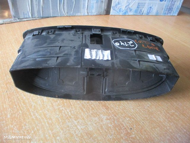 Grelha Friso D6246282 RENAULT CLIO 3 2011 1.5Dci 75Cv BRANCO CENTRAL GRELHA VENTILAÇÃO  RENAULT CLIO 3 FASE 1 2008 1.5DCI 75CV 5P AZUL - 4