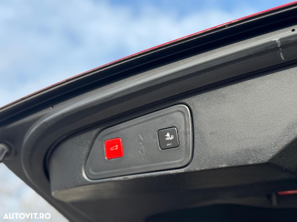 Peugeot 3008 PureTech 130 Stop & Start GPF EAT8 Allure Business-Paket - 21