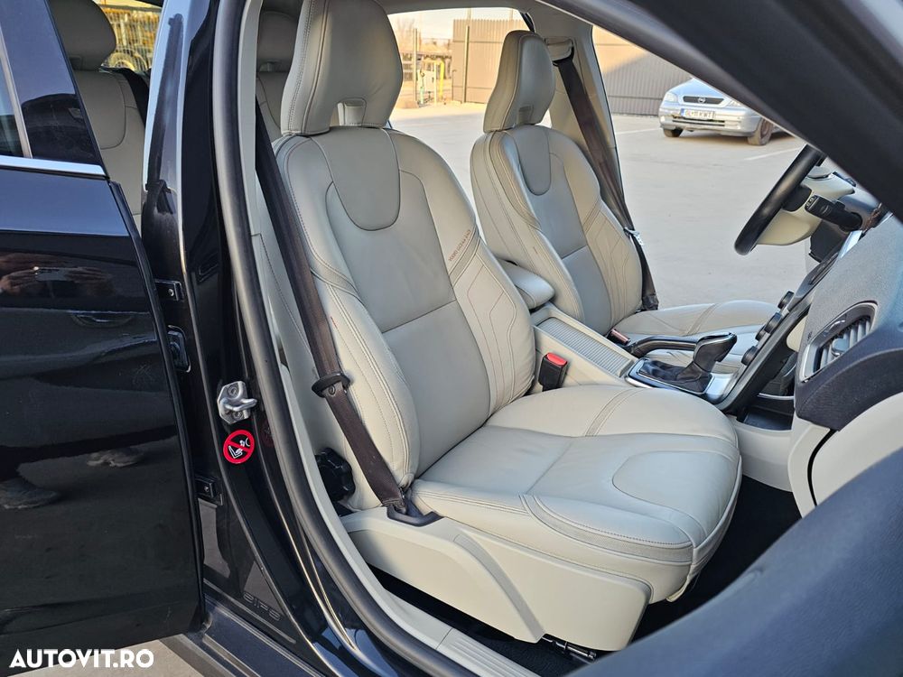 Volvo V40 D2 Geartronic - 15