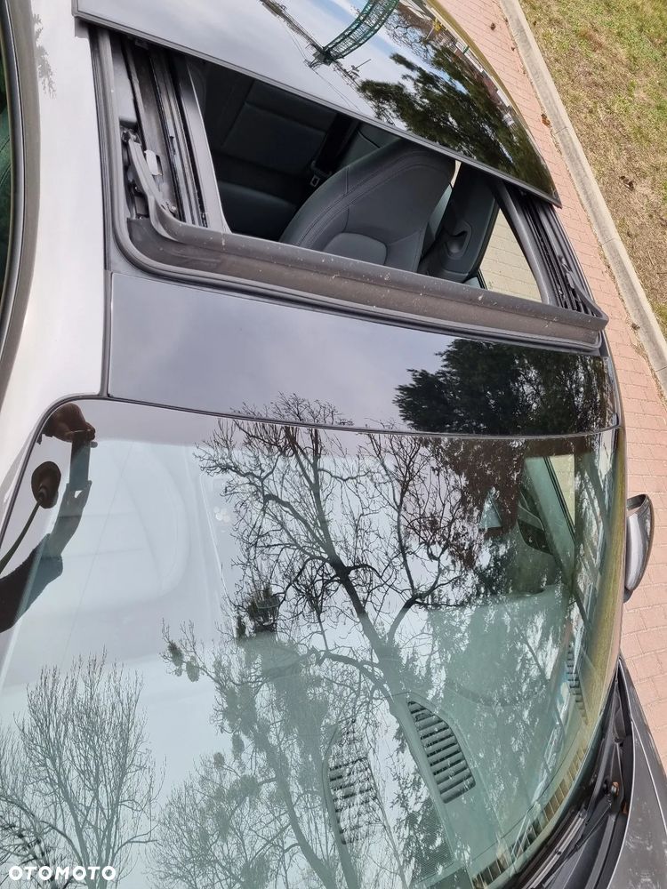 Porsche 911 Carrera - 11